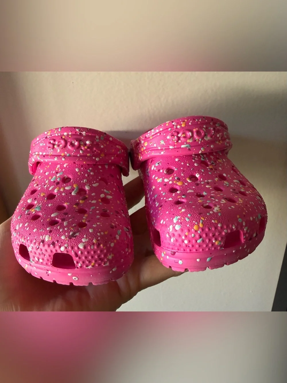 Kids Pink Speckled CROCS - Size 6